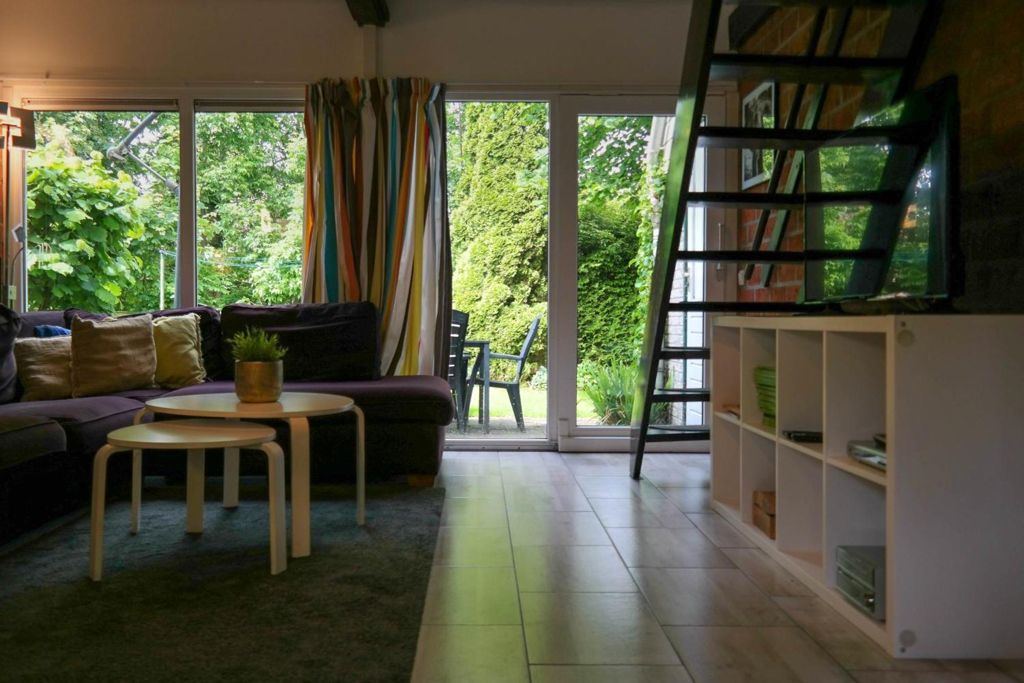 Fee 5 Pers Modern Holiday Home With Sauna And Fenced Garden Anjum Buitenkant foto